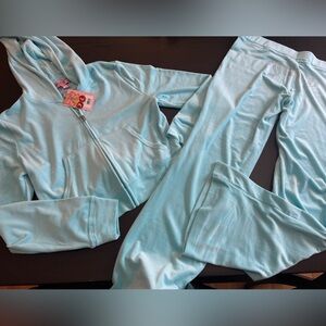 NWT Juicy Couture Velour crystal blue Track Suit sweatsuit size large wome…